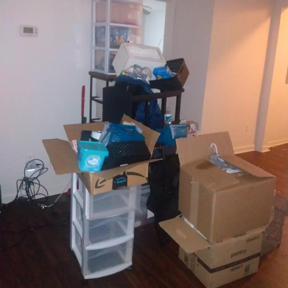 Moving sale